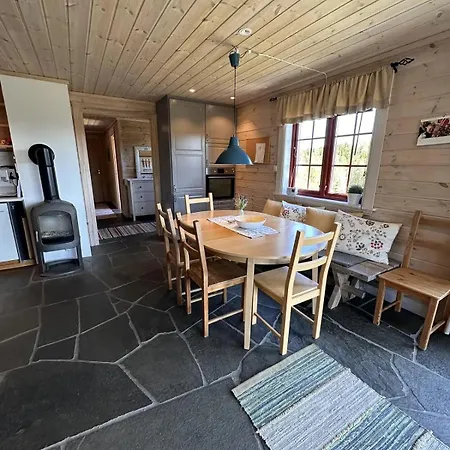 Semesterbostad Hogda - Royland Gard *